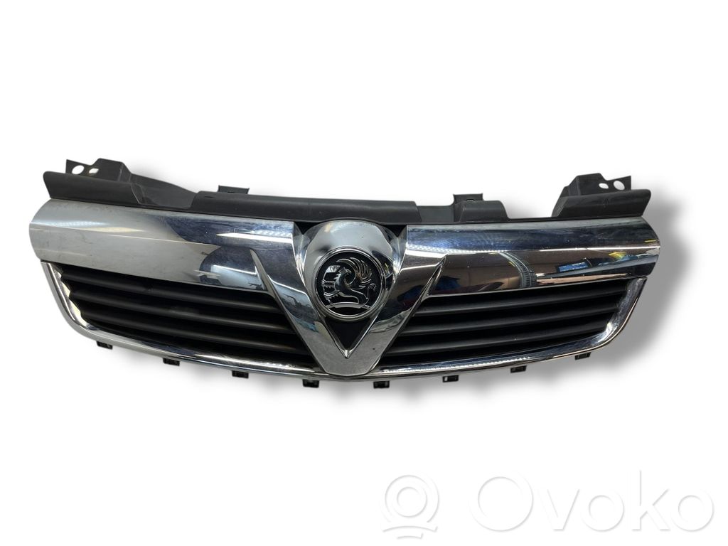 Opel Zafira B Front bumper upper radiator grill 