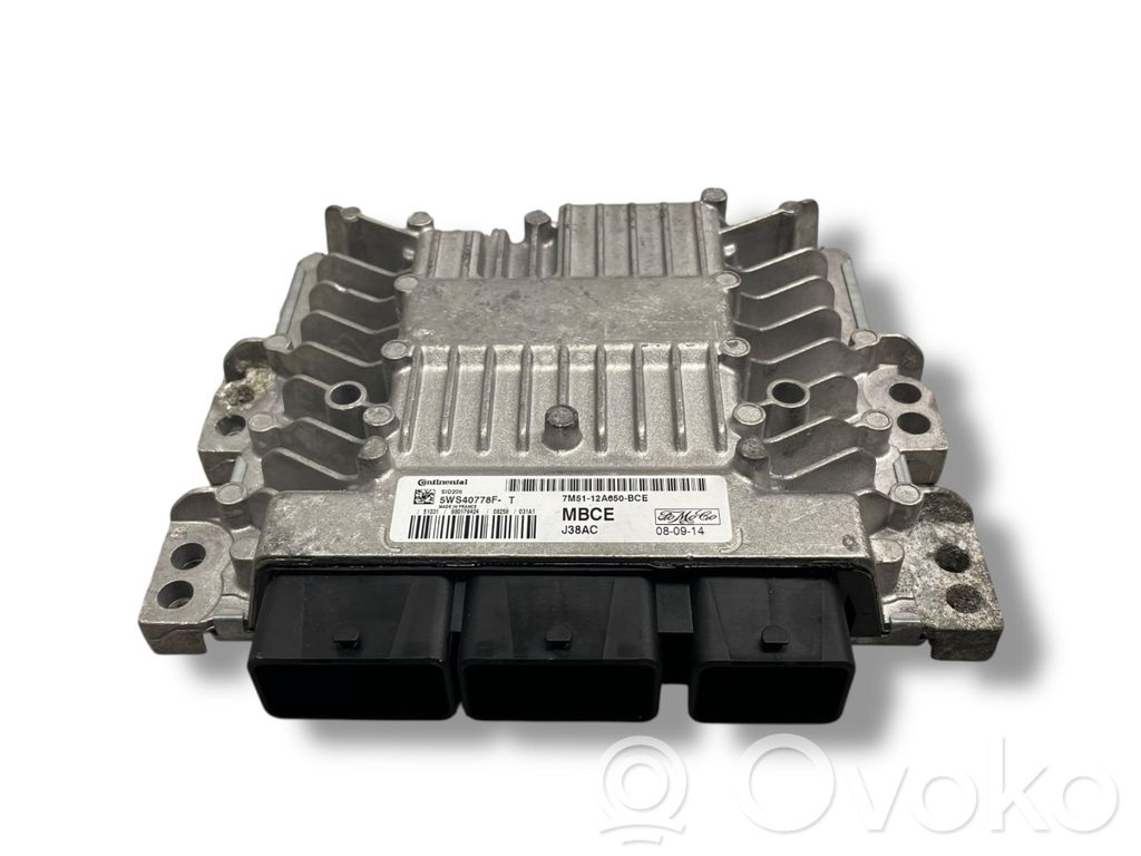 Ford Focus Variklio valdymo blokas 