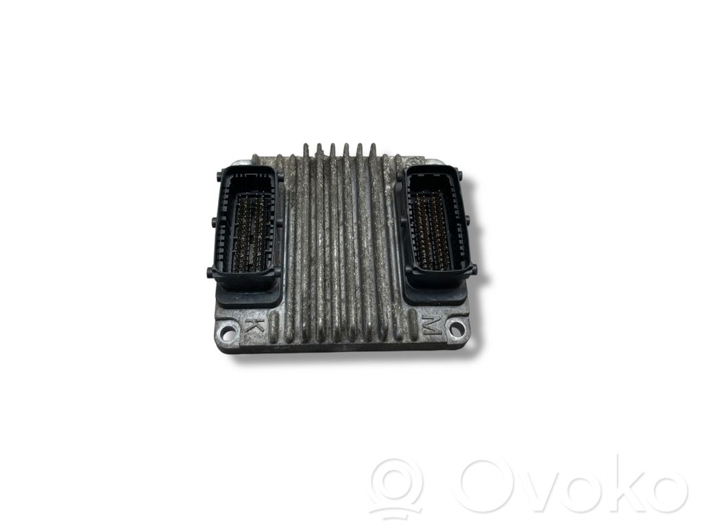 Opel Zafira A Engine control unit/module 
