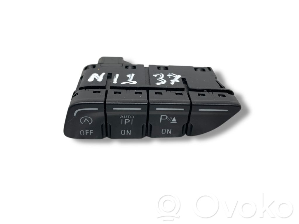 Ford Focus Parking (PDC) sensor switch 