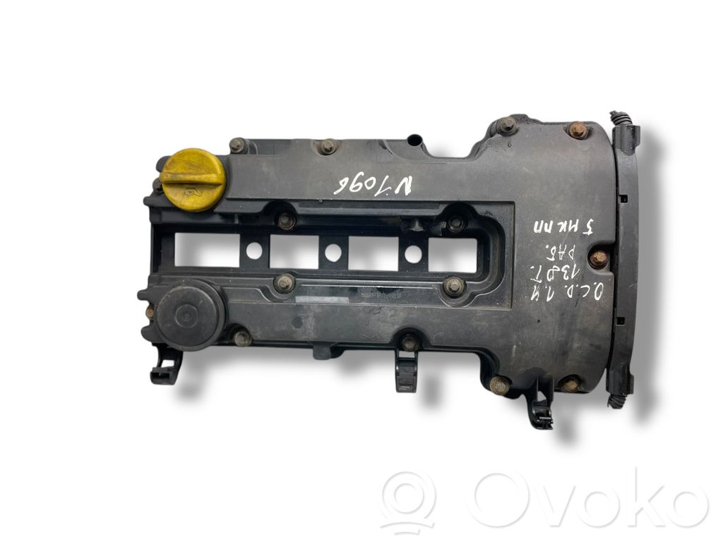 Opel Corsa D Vārstu vāks 