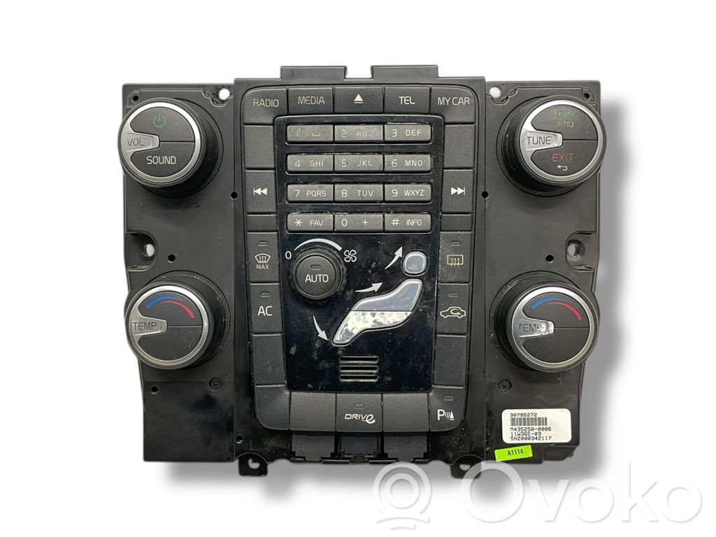 Climate control unit   30795272,SN2000342117,11W36E03
