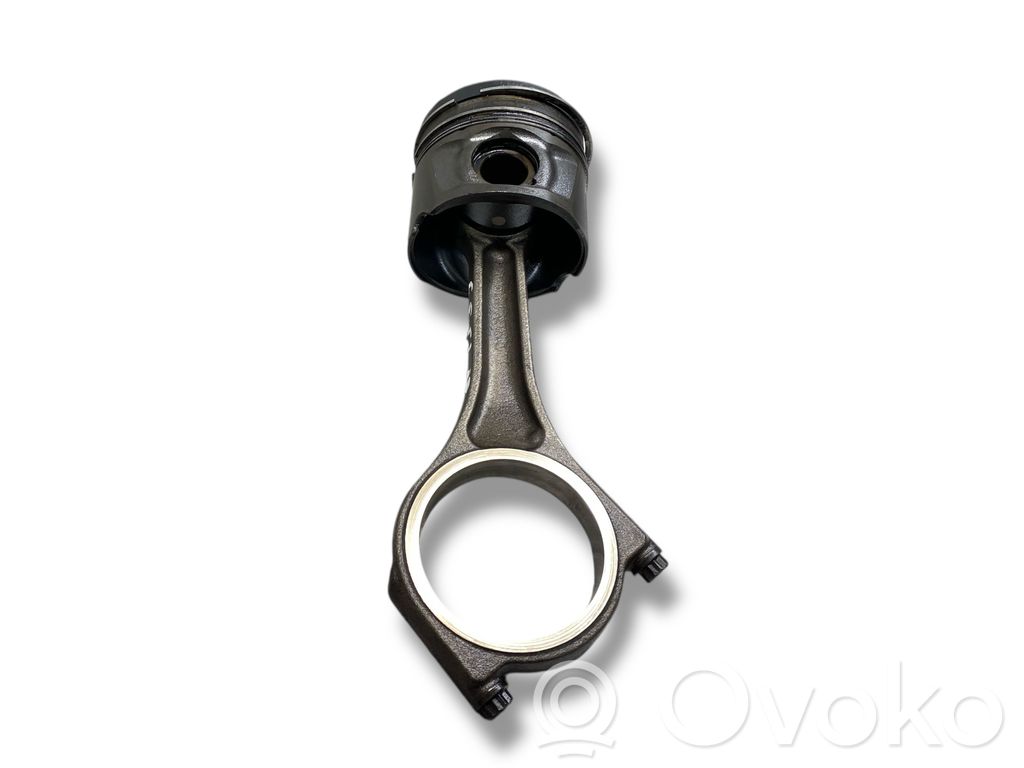 Jaguar S-Type Piston with connecting rod 