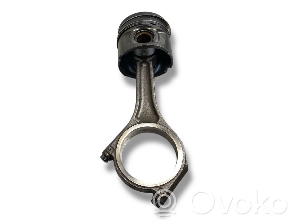 Jaguar S-Type Piston with connecting rod 