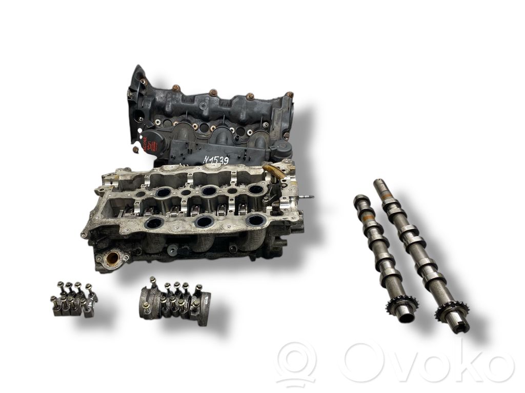 Jaguar S-Type Engine head 