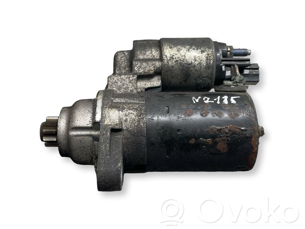 Skoda Fabia Mk2 (5J) Starter motor 