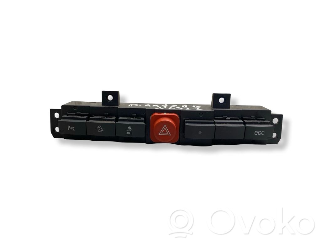 Hazard light switch   8129U,20898129