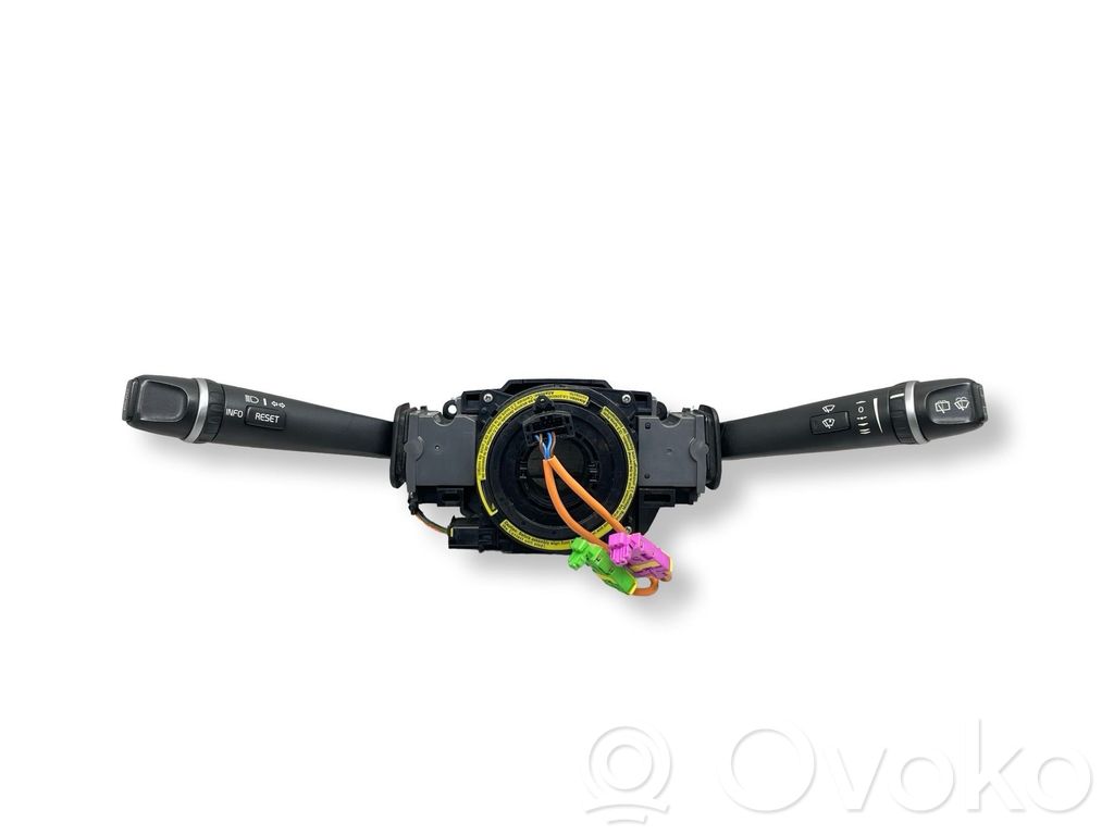 Volvo XC70 Wiper turn signal indicator stalk/switch 