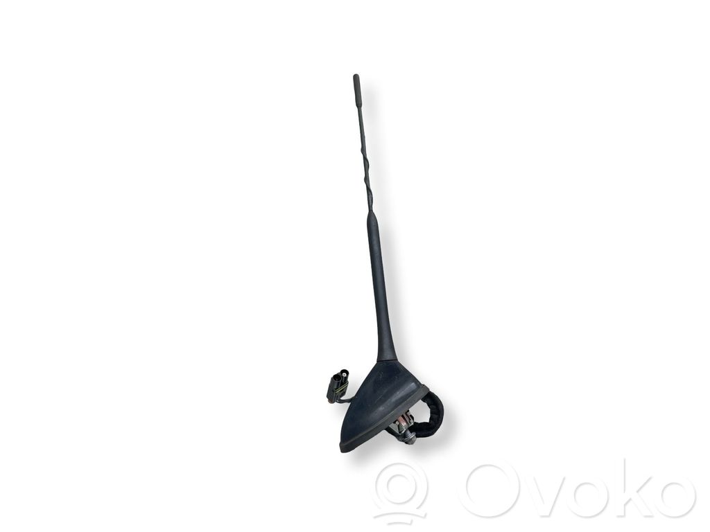 Ford Grand C-MAX Radio antenna 
