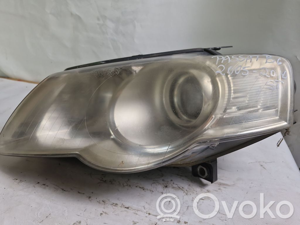 Volkswagen PASSAT B6 Faro/fanale 