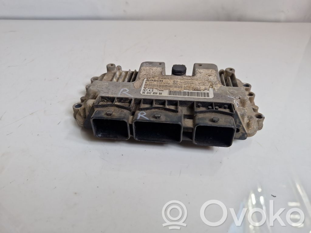 Citroen C4 I Engine control unit/module 