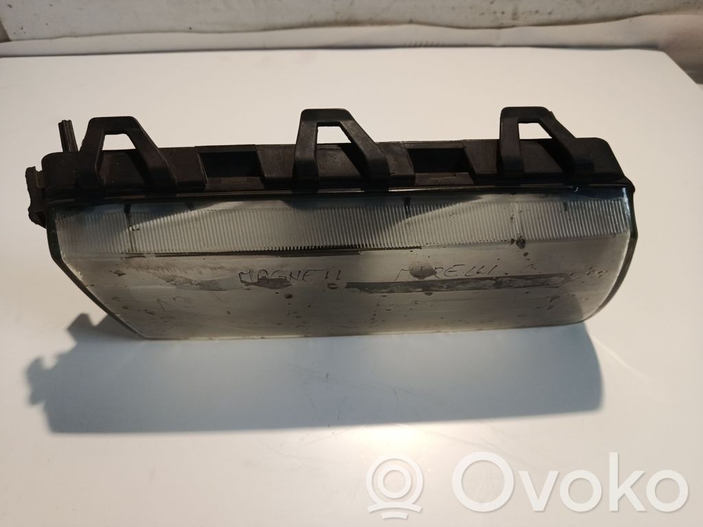 Scheinwerfer   1305544154