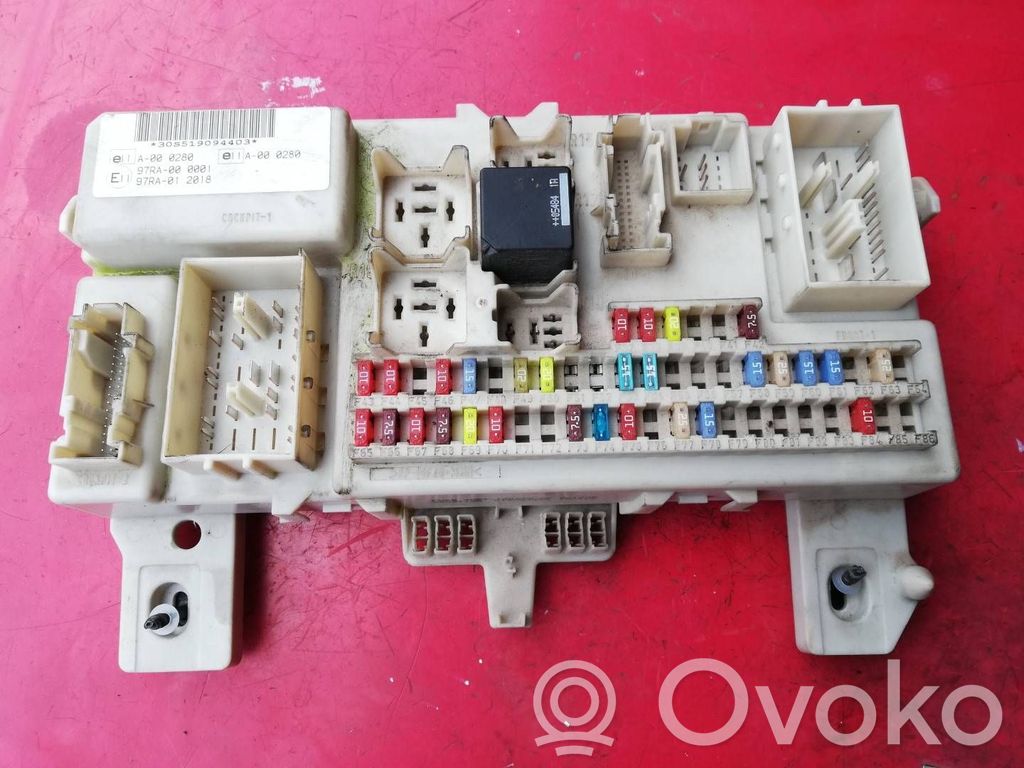 Fuse module   4M5T14A073AF,5E48361,6M5T14014