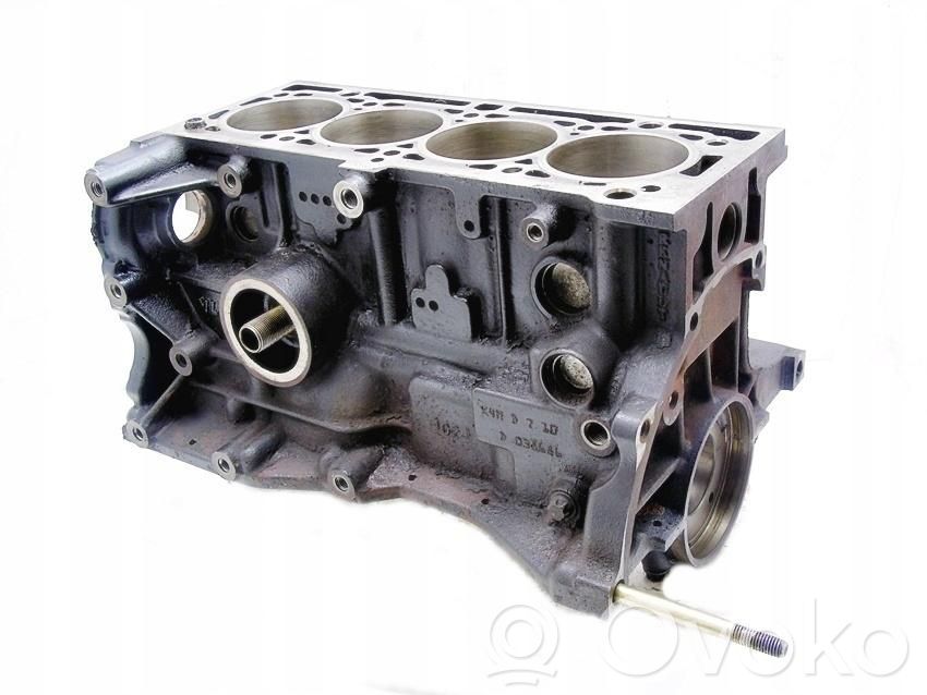 Renault Clio II Bloque de motor 