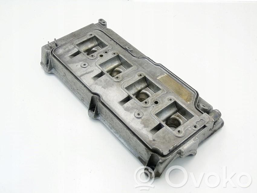 Audi A8 S8 D2 4D Ventildeckel 