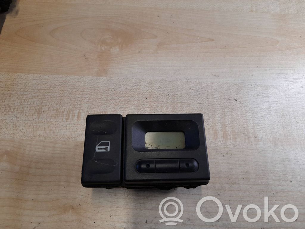 Reloj   993500073,YFB100500LNF