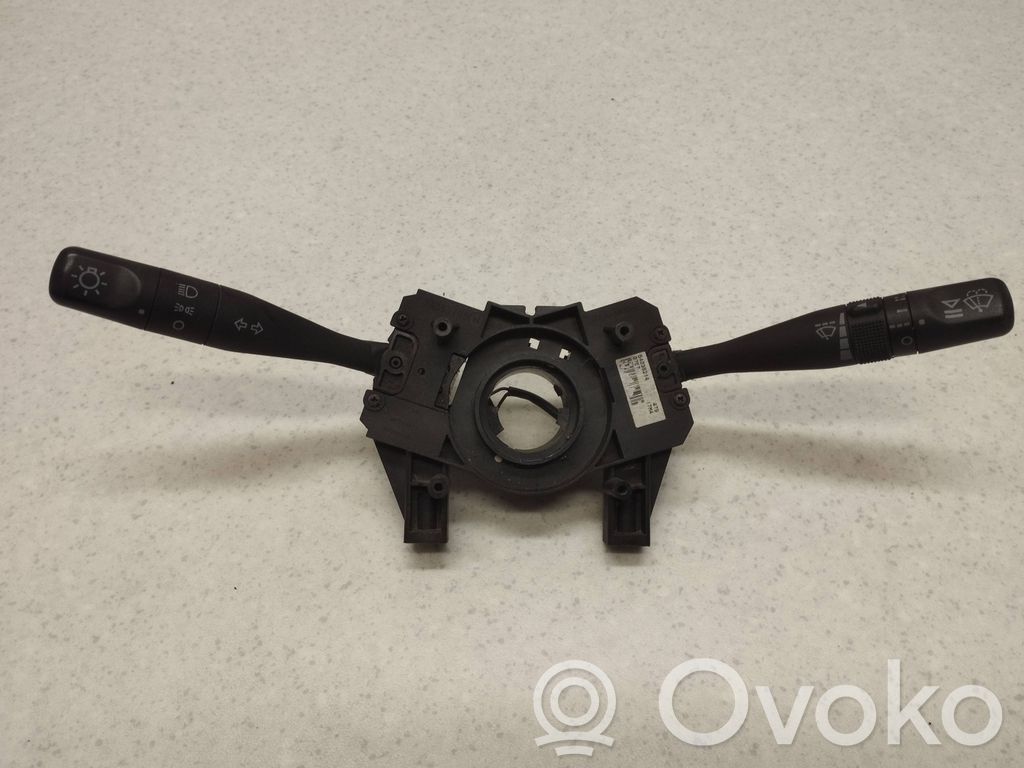 Land Rover Freelander Wiper turn signal indicator stalk/switch 