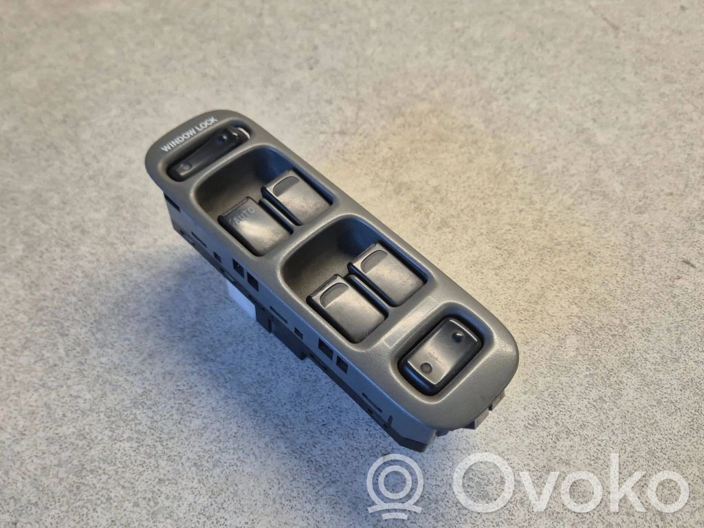 Suzuki Grand Vitara I Interruptor del elevalunas eléctrico 