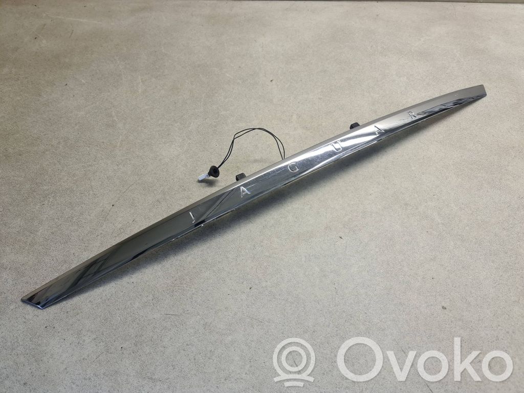 Jaguar S-Type Trunk door license plate light bar 