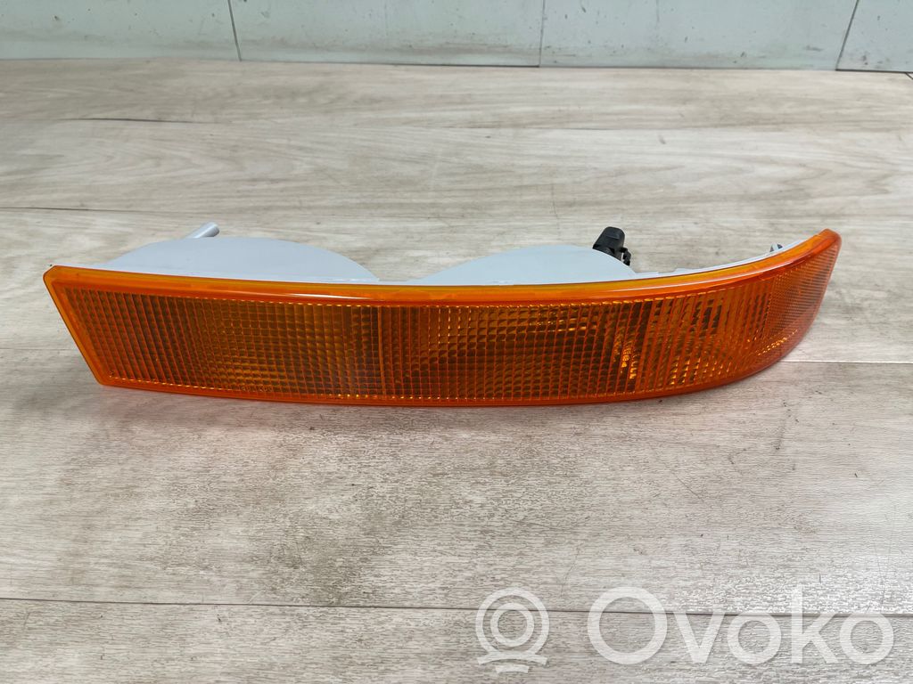 GMC Savana Front indicator light 