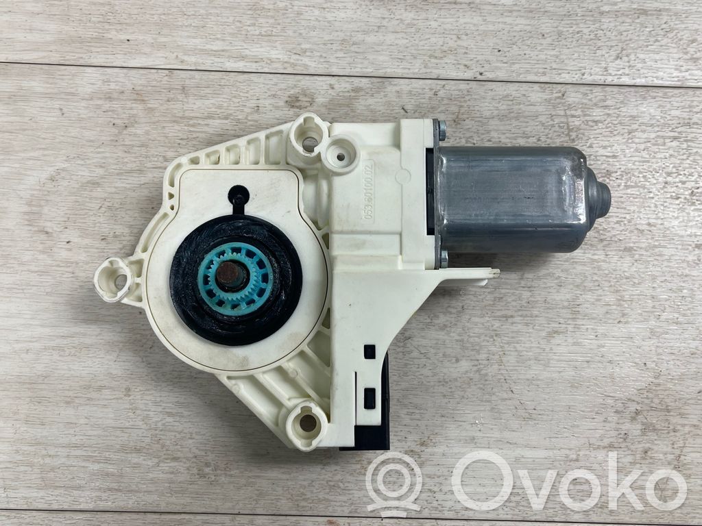 Silnik regulatora szyby drzwi przednich   AH2215B553AA,917226100