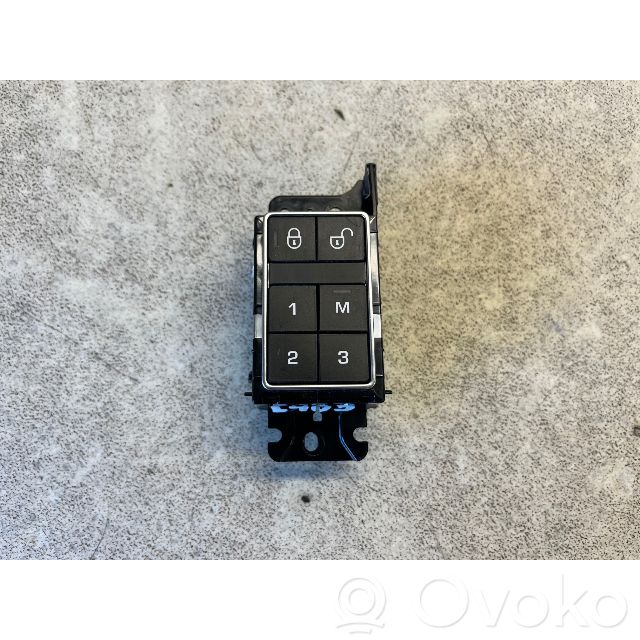 Przyciski pamięci fotela   CPLA14776BC,CPLA14017AC,DM52237B66AA