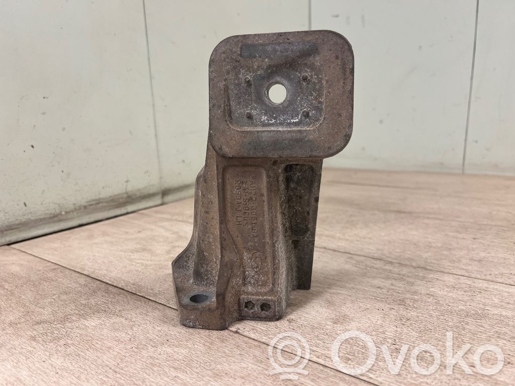 Engine mounting bracket   AH226061BA