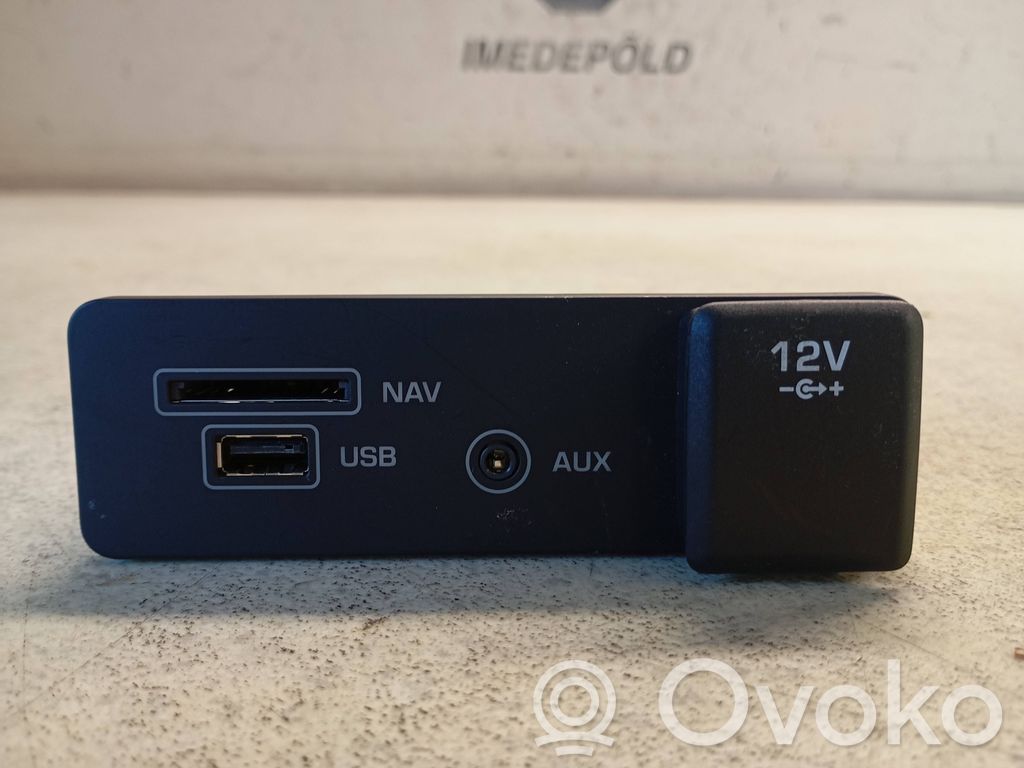 Land Rover Discovery Sport Enchufe conector USB 