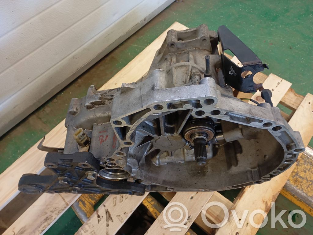Land Rover Freelander Manual 5 speed gearbox 