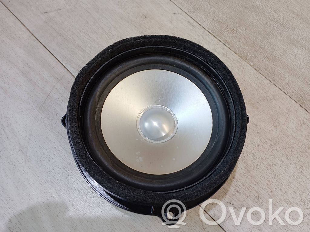 Land Rover Range Rover Sport L320 Altavoz de la puerta trasera 