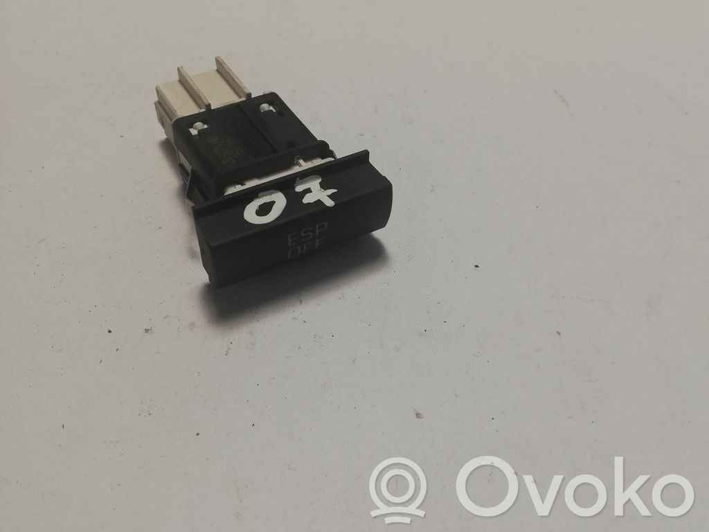 Skoda Octavia Mk2 (1Z) ESP (stability program) switch 