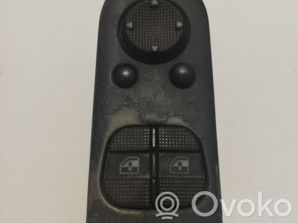 Ford Galaxy Electric window control switch 
