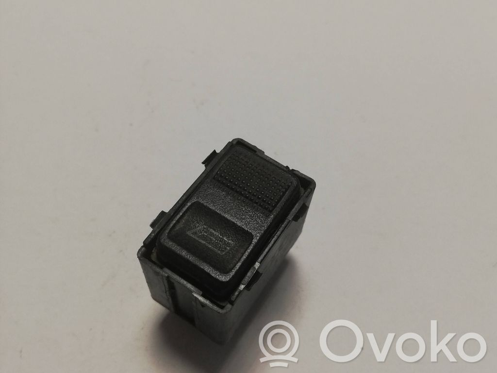 Audi 80 90 S2 B4 Electric window control switch 