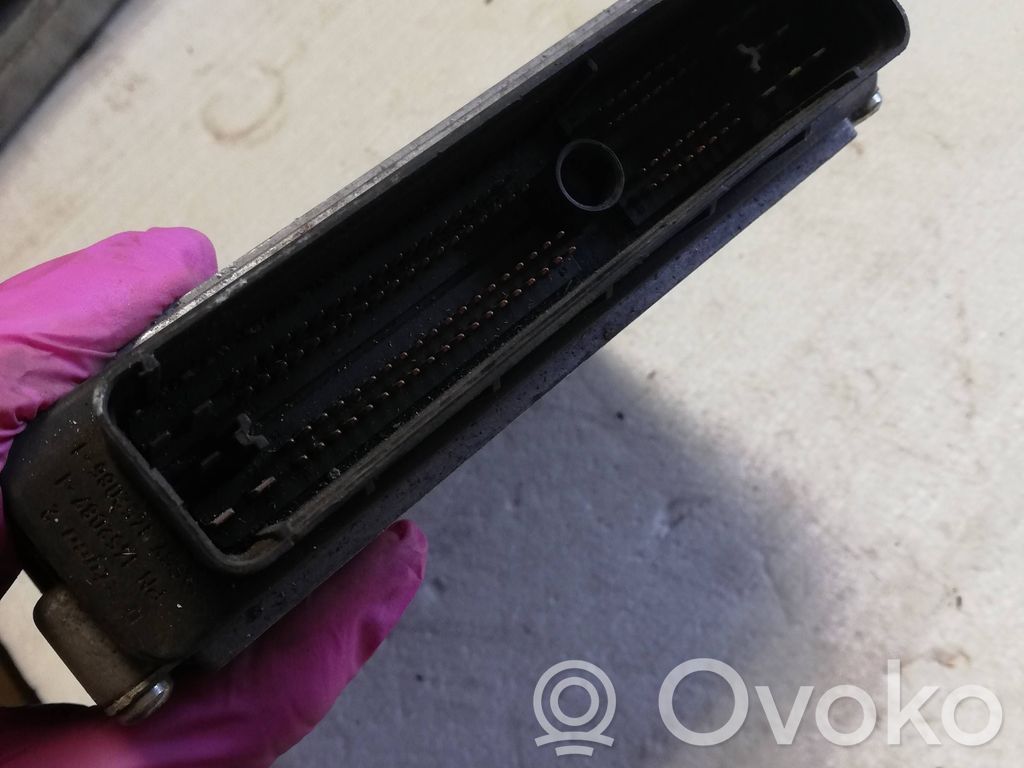 Ford Mondeo Mk III Engine control unit/module 