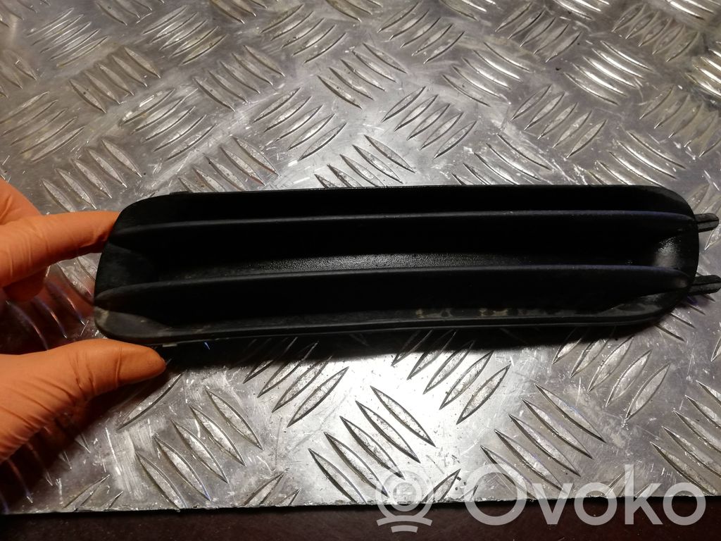 BMW 3 E46 Front bumper lower grill 
