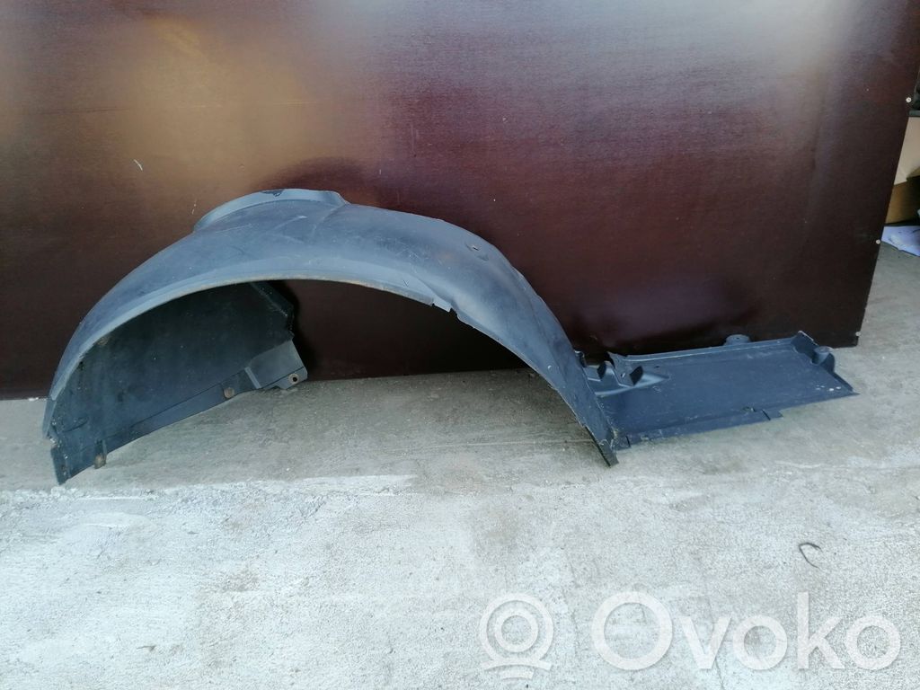 BMW 3 E46 Подкрылок 
