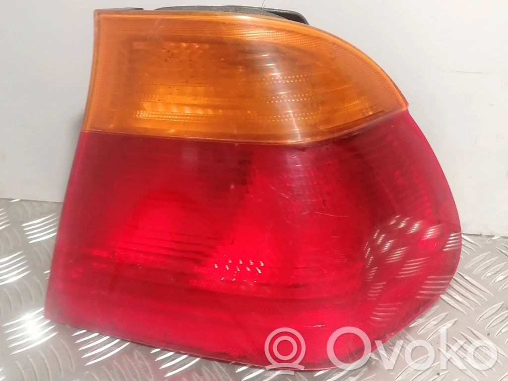 BMW 3 E46 Galinis žibintas kėbule 
