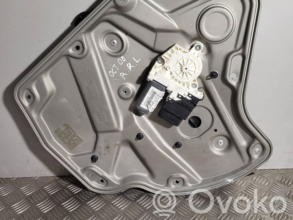 Skoda Octavia Mk2 (1Z) Elektryczny podnośnik szyby drzwi tylnych 