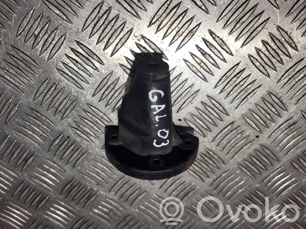 Ford Galaxy Engine mounting bracket 