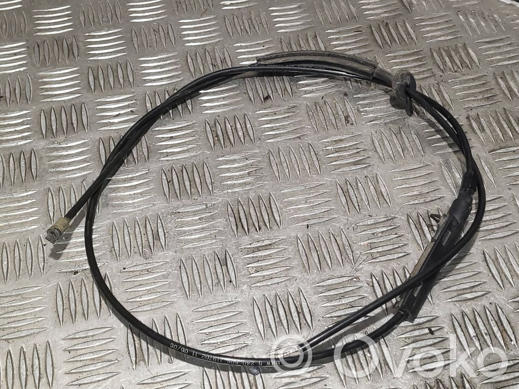 Engine bonnet/hood lock release cable   8240606