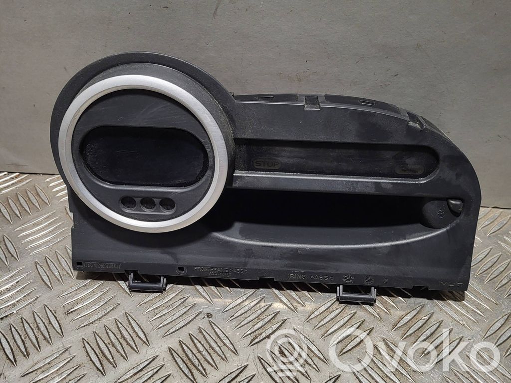 Renault Twingo II Speedometer (instrument cluster) 