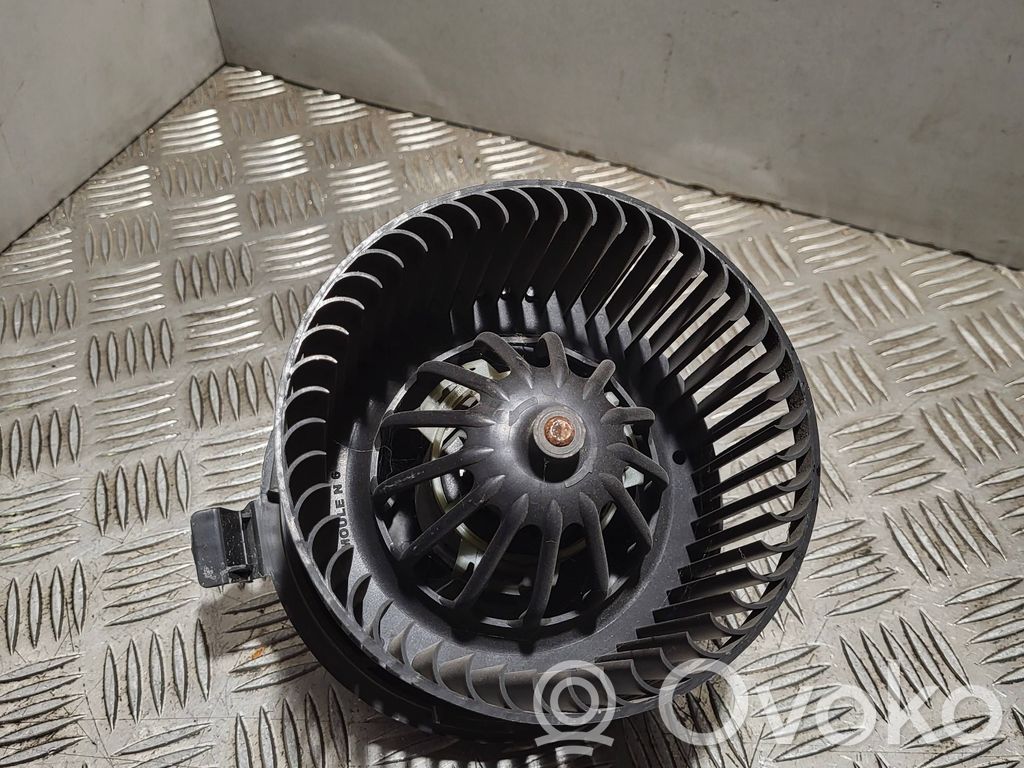 Renault Twingo II Mazā radiatora ventilators 