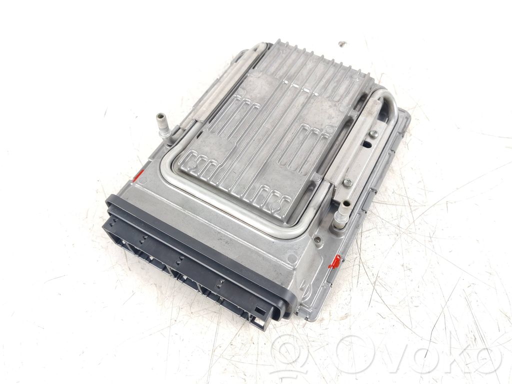 BMW 7 F01 F02 F03 F04 Engine control unit/module 