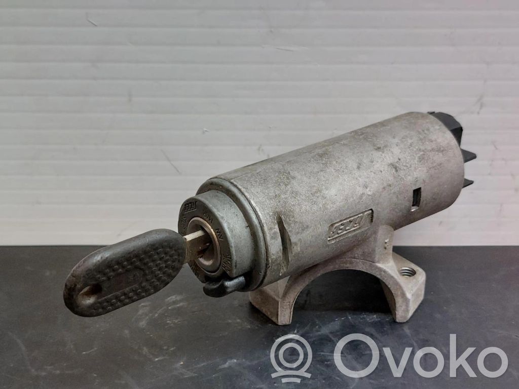 Fiat Uno Užvedimo spynelė 
