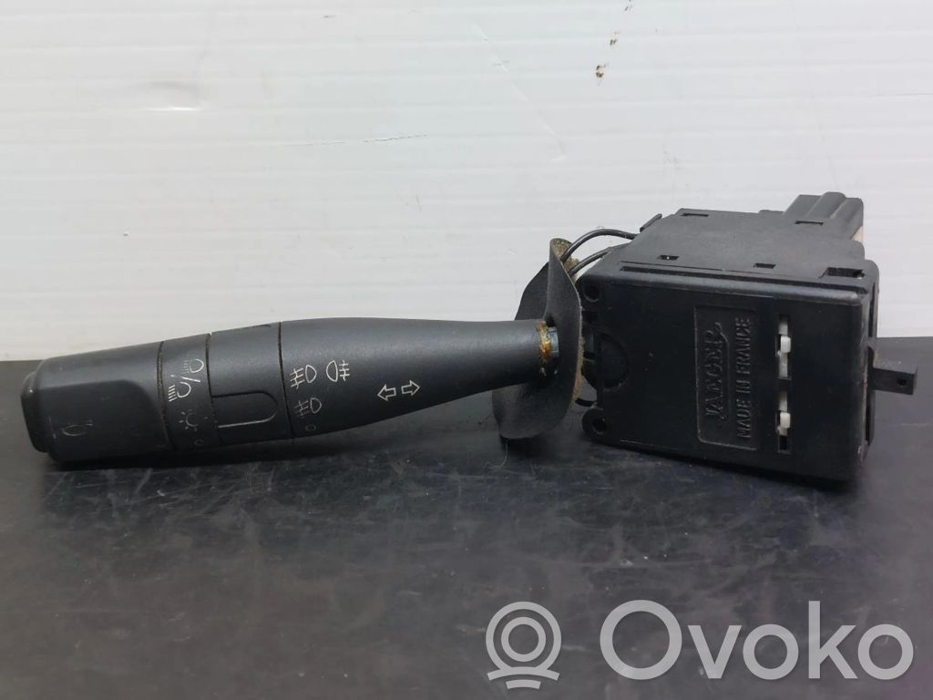 Citroen Saxo Interruptor/palanca de limpiador de luz de giro 
