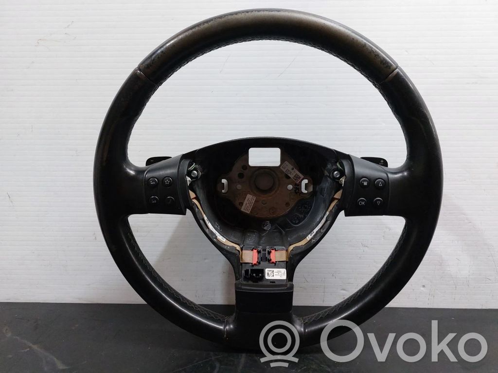 Volante   3C0419091A,1K0959537J,1K0959538F,1P0959542