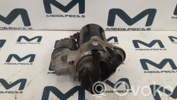 Opel Corsa D Starteris 