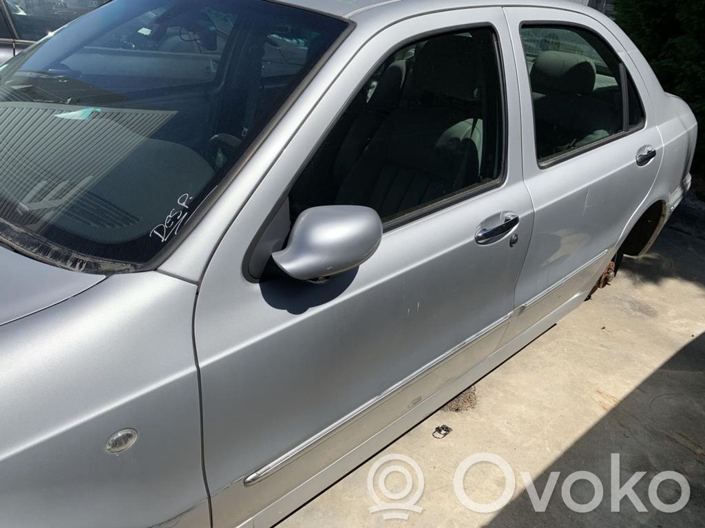 Lancia Lybra Durvis 