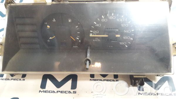 Toyota Corolla E80 Speedometer (instrument cluster) 