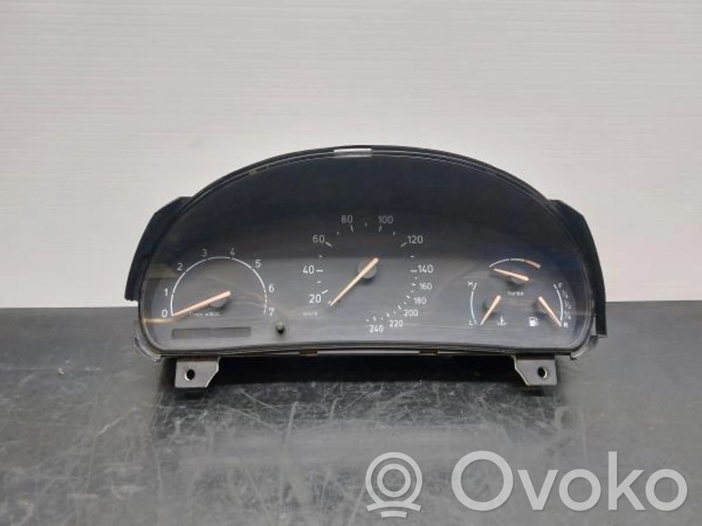 Saab 600 Speedometer (instrument cluster) 